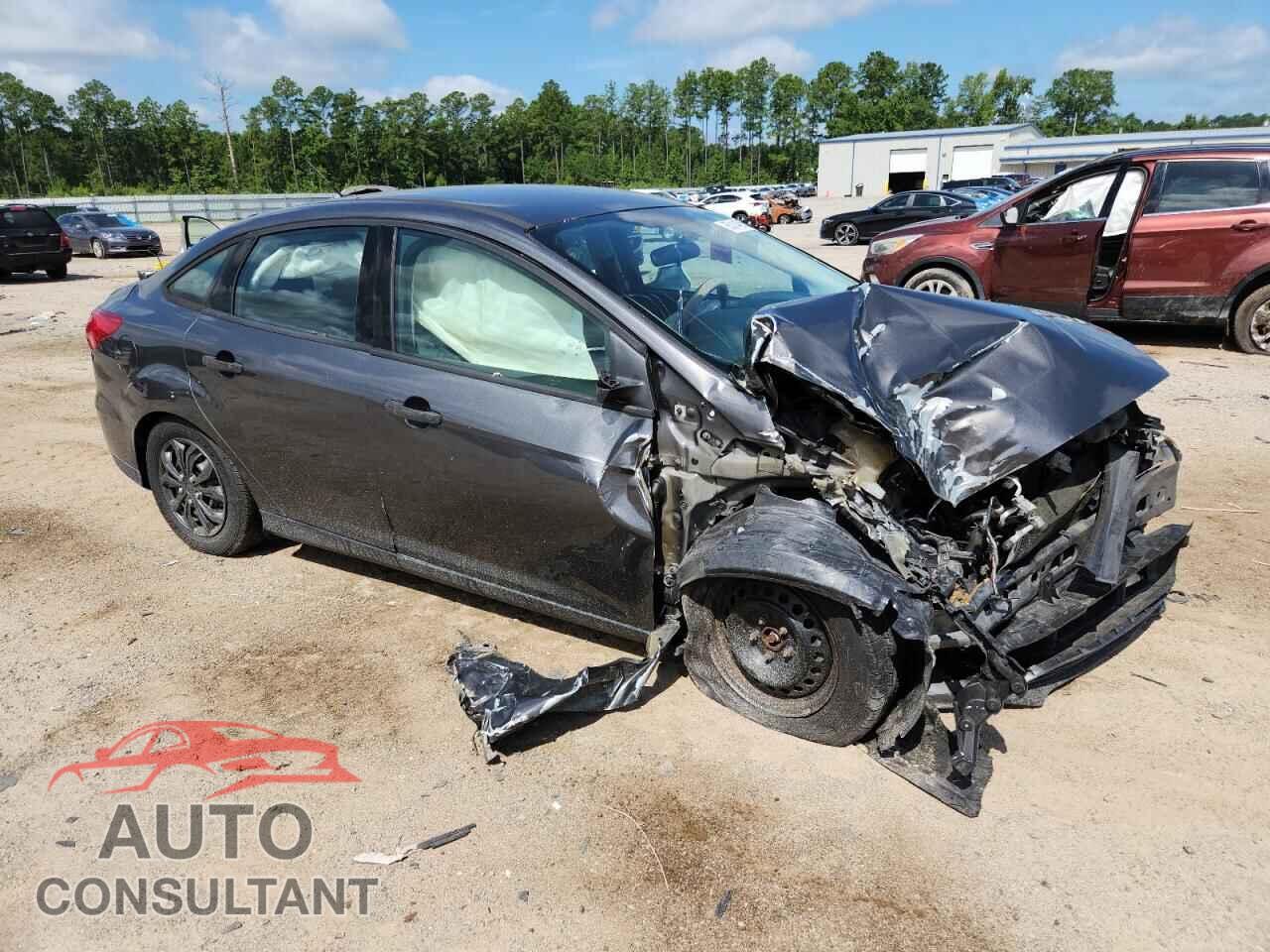 FORD FOCUS 2016 - 1FADP3E22GL374097