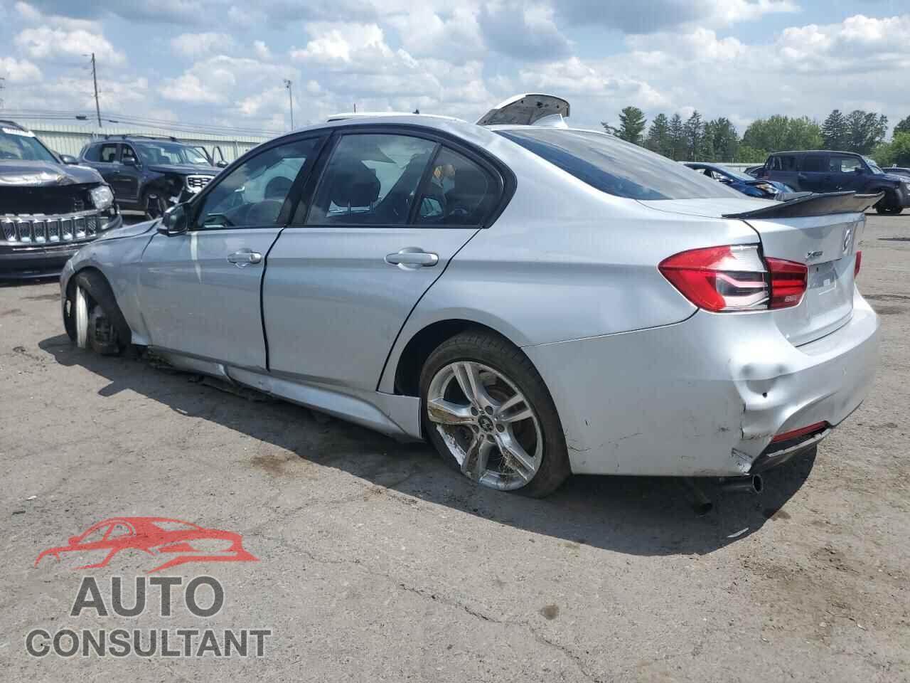 BMW 3 SERIES 2018 - WBA8D9C57JEB35547