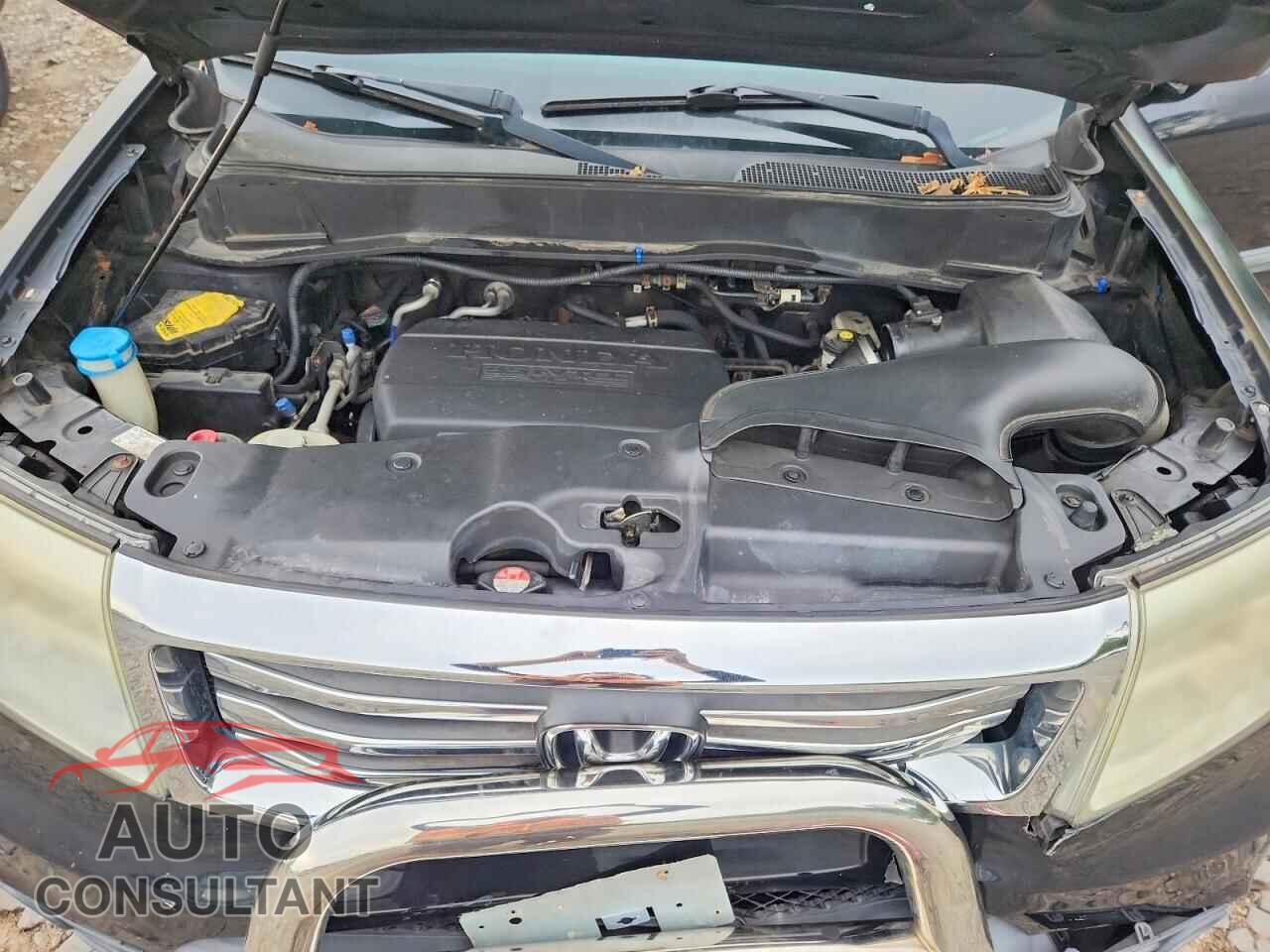 HONDA PILOT 2012 - 5FNYF4H21CB032900