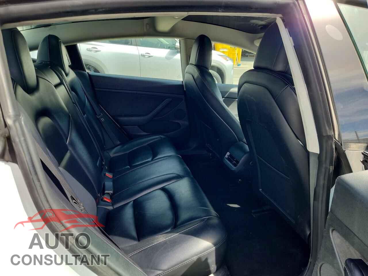 TESLA MODEL 3 2022 - 5YJ3E1EA9NF290110
