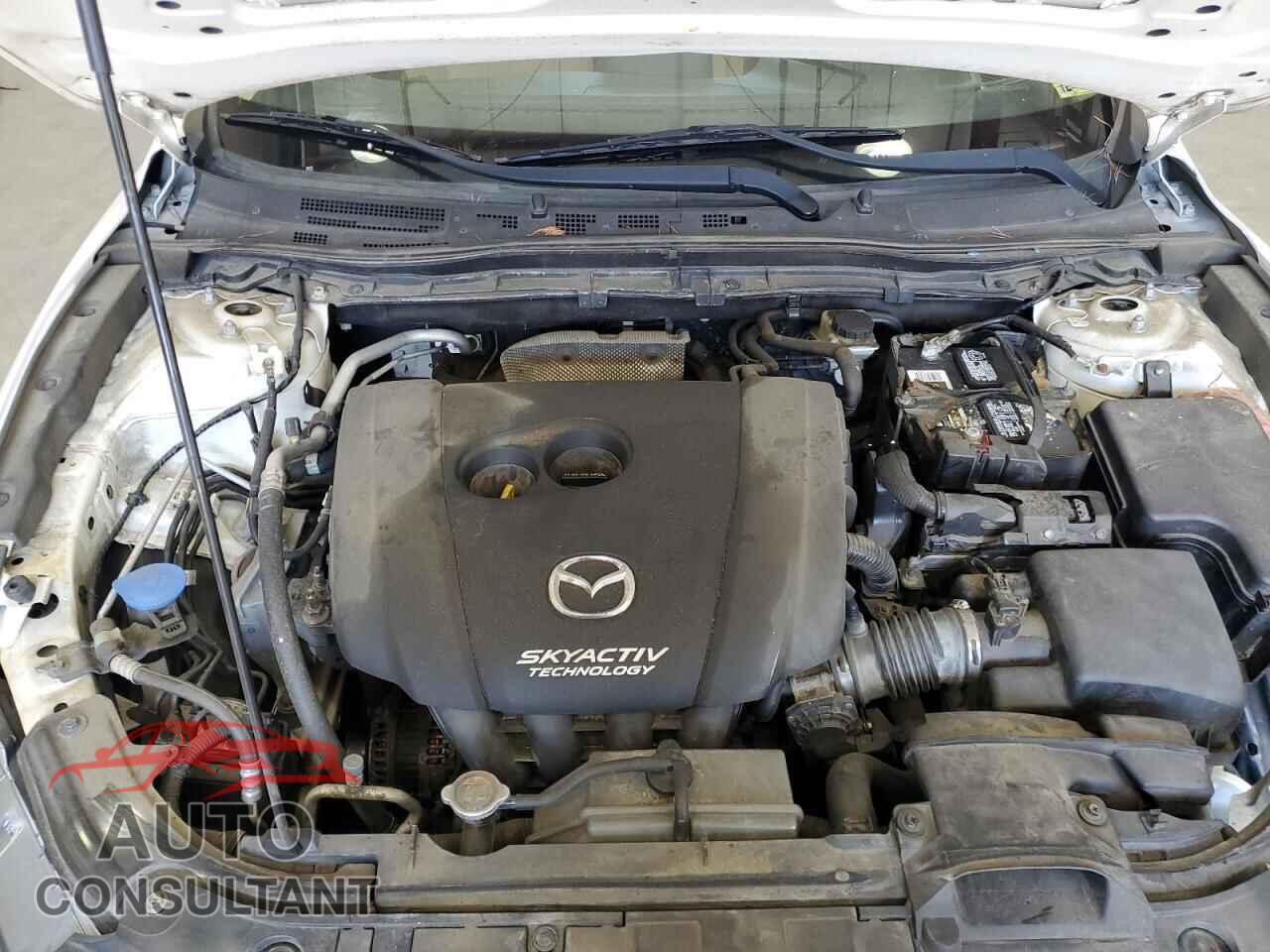 MAZDA 3 2017 - 3MZBN1U77HM132475