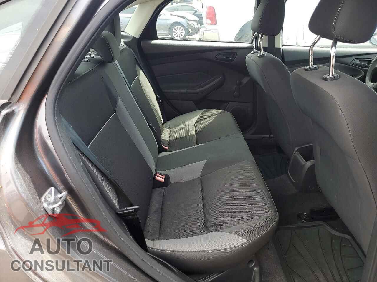 FORD FOCUS 2014 - 1FADP3E20EL442684