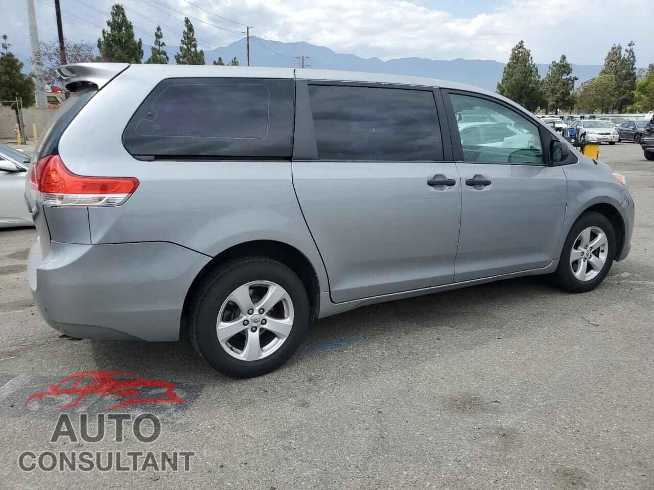 TOYOTA SIENNA 2012 - 5TDKA3DC4CS011693