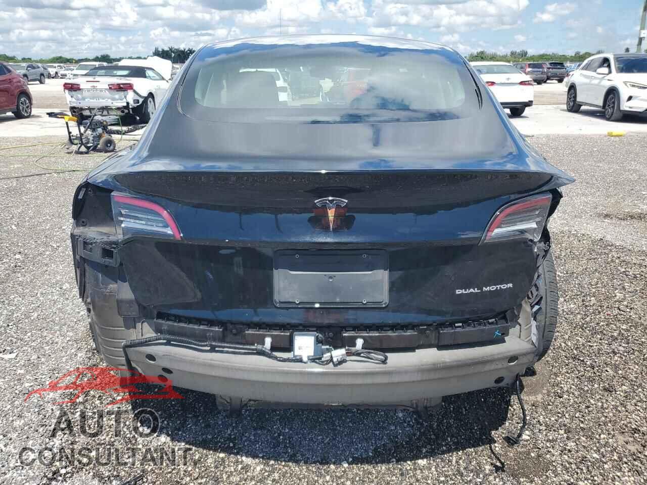 TESLA MODEL 3 2022 - 5YJ3E1EB3NF286563