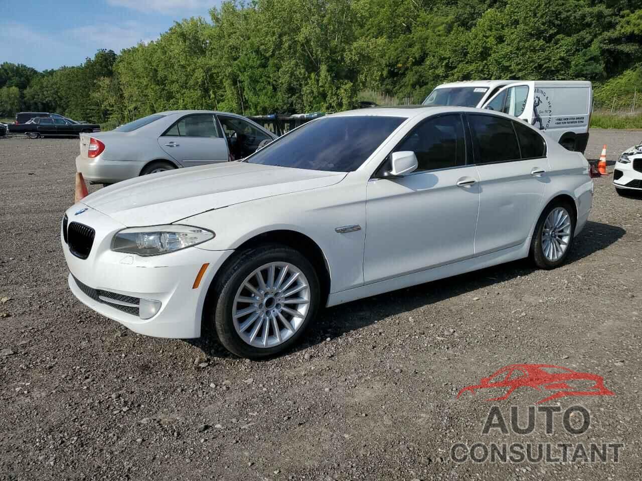 BMW 5 SERIES 2012 - WBAFR7C53CC810352