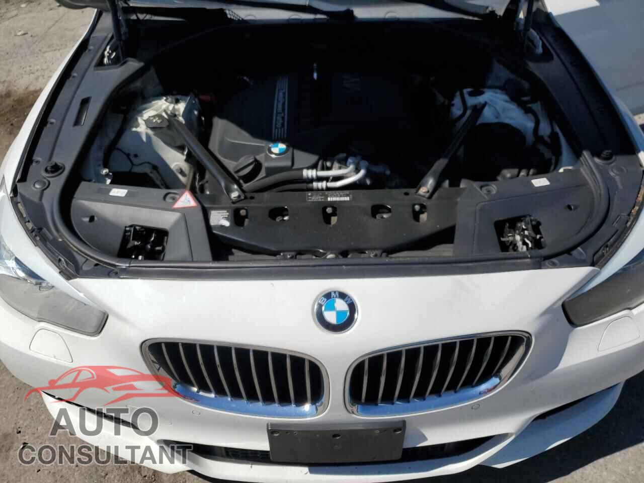 BMW 5 SERIES 2012 - WBASP2C55CC338632