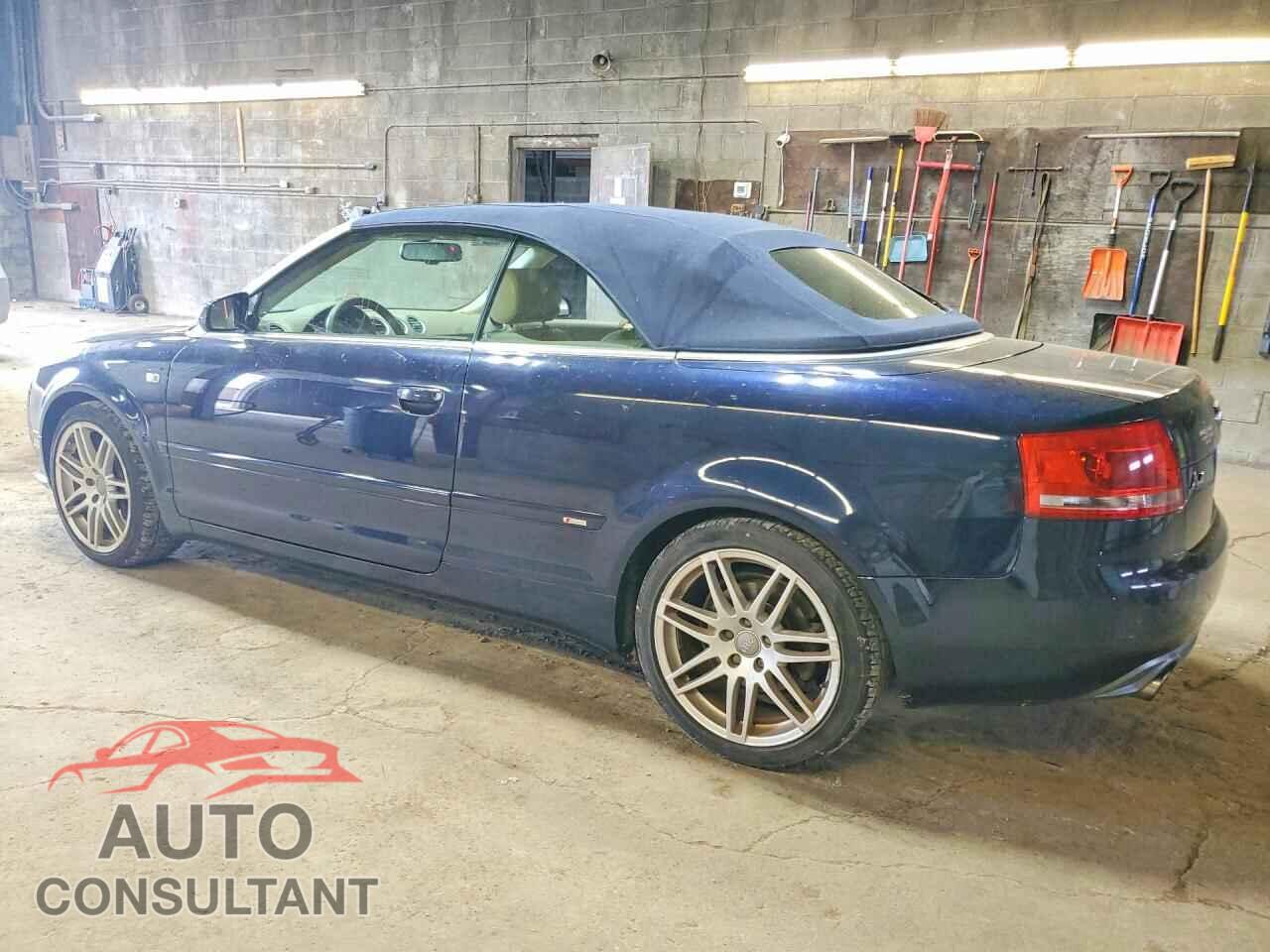 AUDI A4 2009 - WAUAF48H09K008280