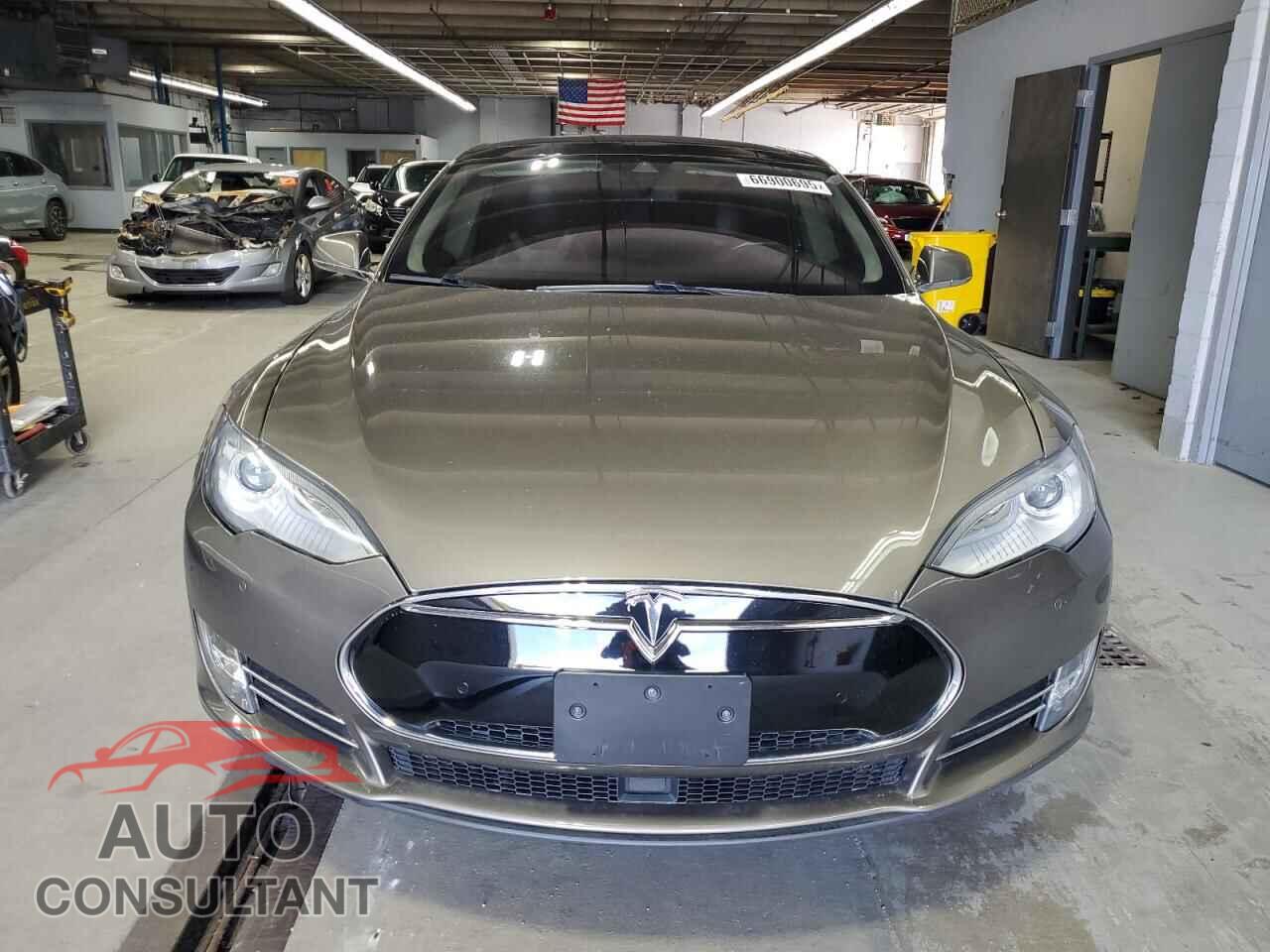 TESLA MODEL S 2016 - 5YJSA1E24GF129201