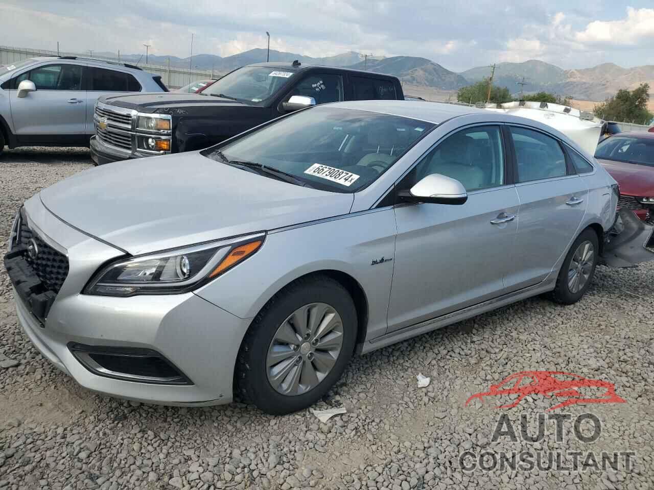 HYUNDAI SONATA 2016 - KMHE24L11GA033424