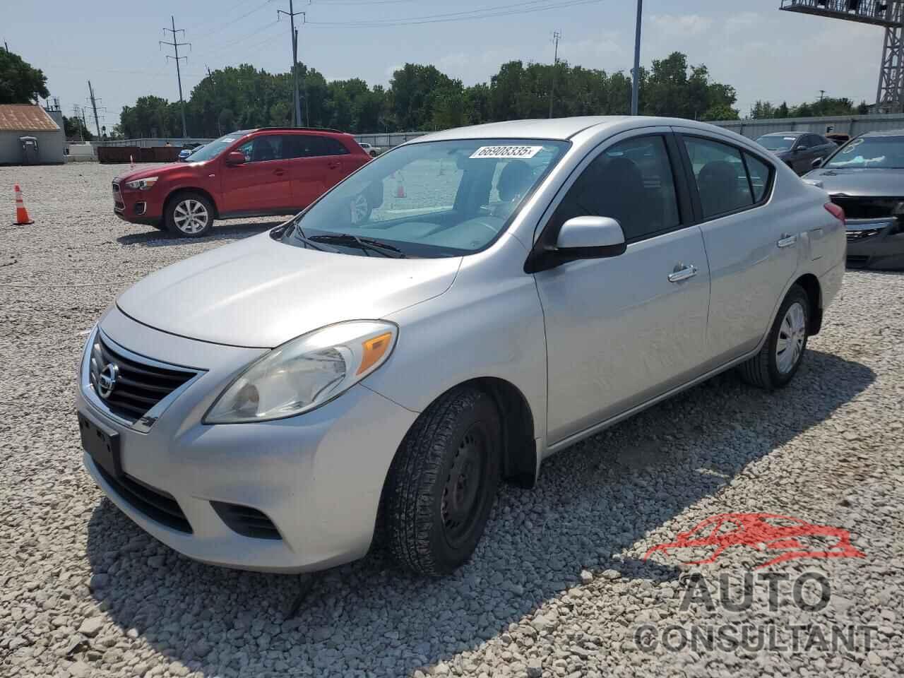 NISSAN VERSA 2013 - 3N1CN7AP7DL857737