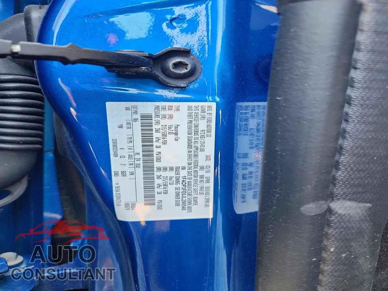 FORD FOCUS 2018 - 1FADP3FE6JL299548
