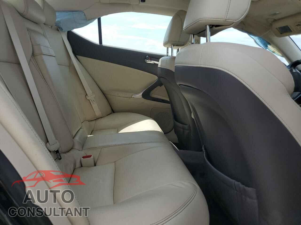 LEXUS IS 2013 - JTHBF5C20D5187703