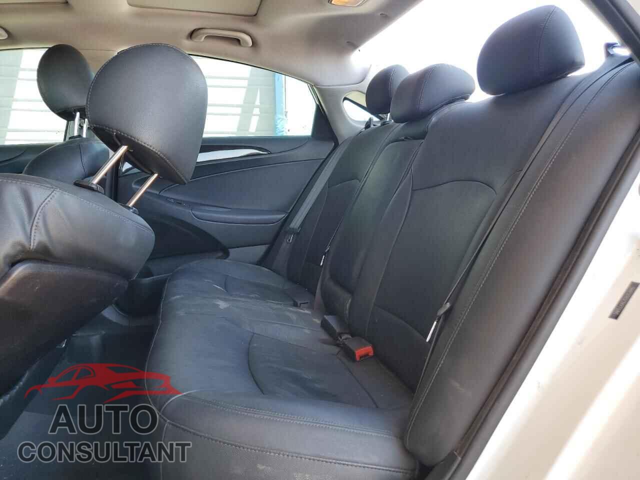 HYUNDAI SONATA 2012 - 5NPEC4AC7CH312840