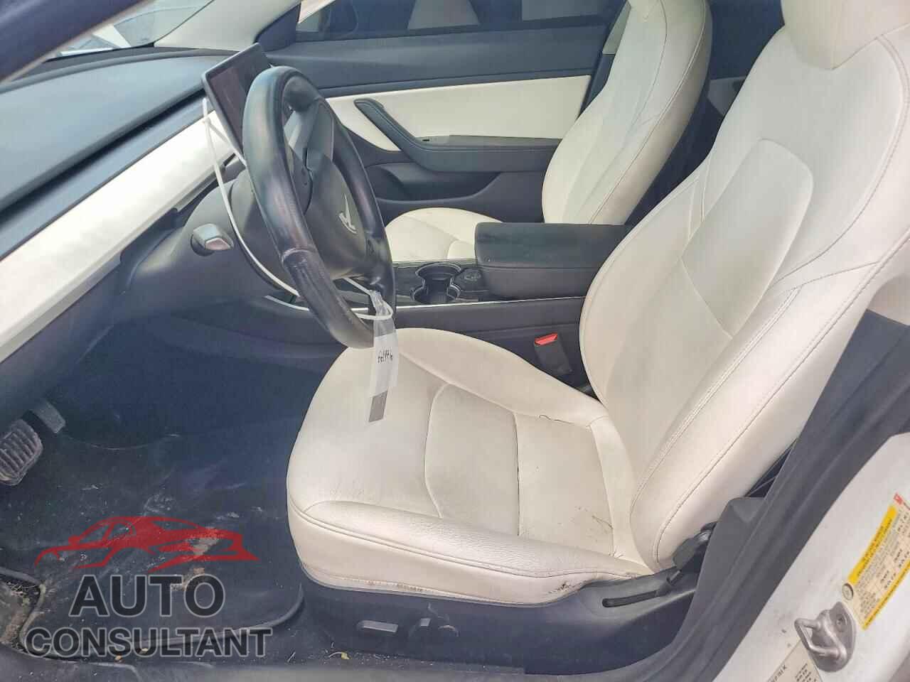 TESLA MODEL 3 2019 - 5YJ3E1EA4KF302420