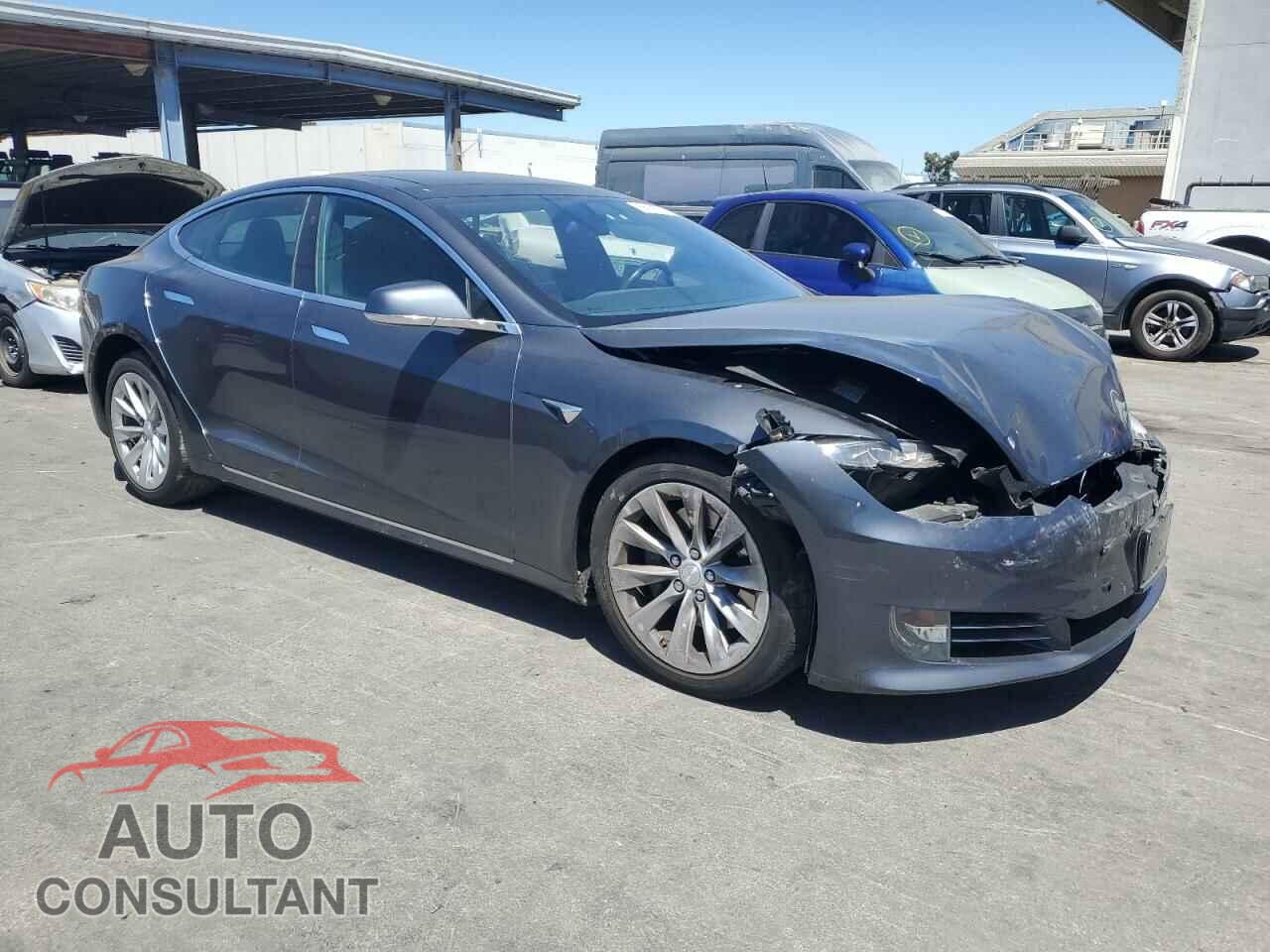 TESLA MODEL S 2017 - 5YJSA1E23HF189827