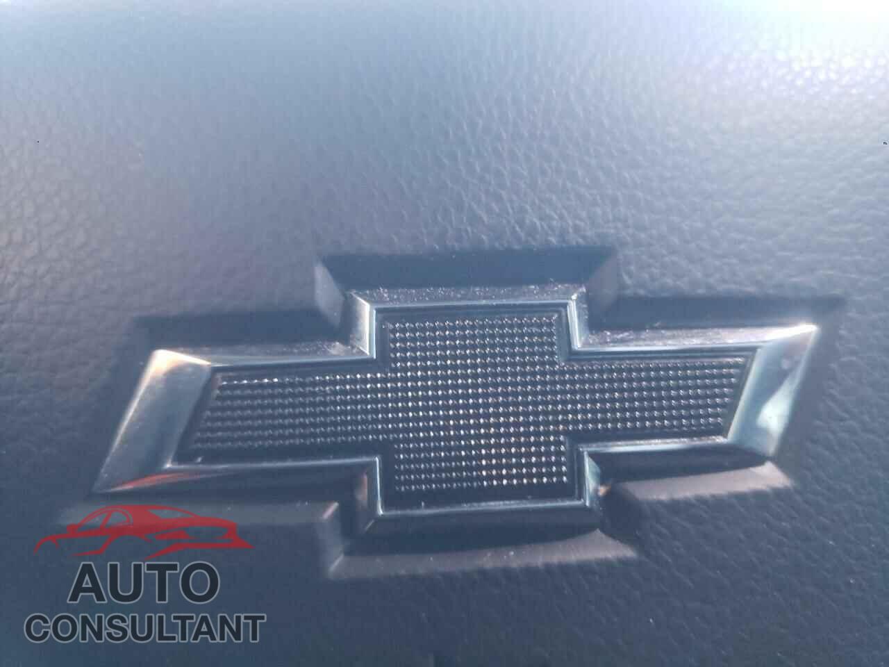 CHEVROLET SILVERADO 2021 - 1GCPYFED5MZ135465