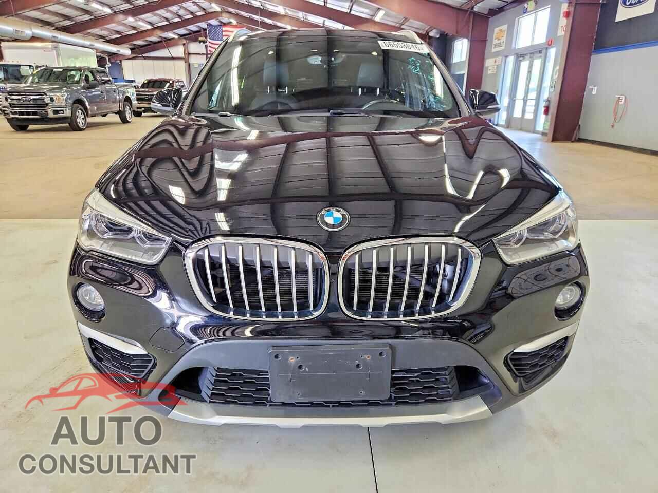 BMW X1 2017 - WBXHT3C37H5F85875