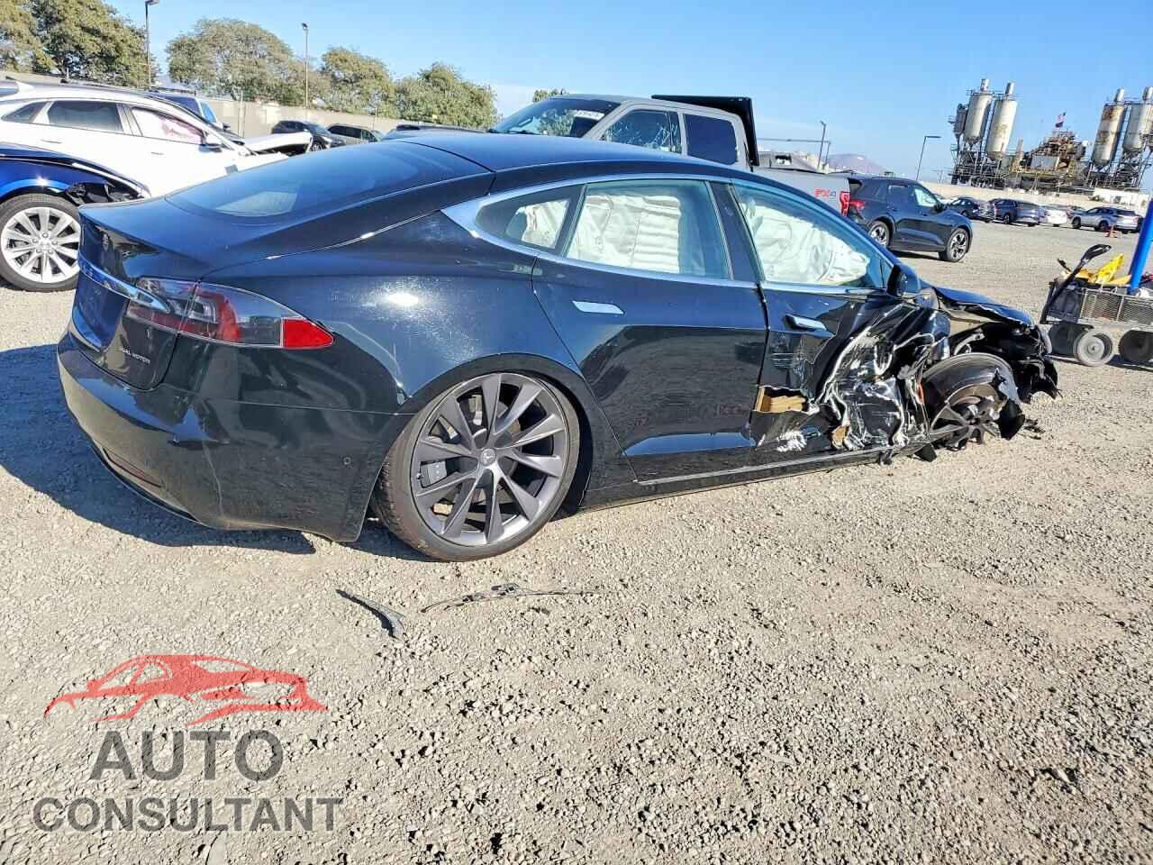 TESLA MODEL S 2021 - 5YJSA1E28MF427228