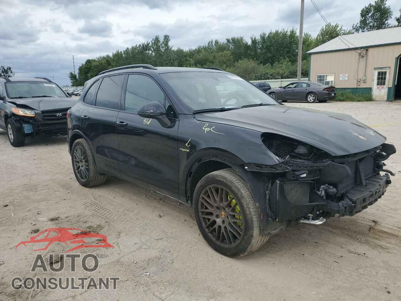 PORSCHE CAYENNE 2017 - WP1AE2A29HLA75516