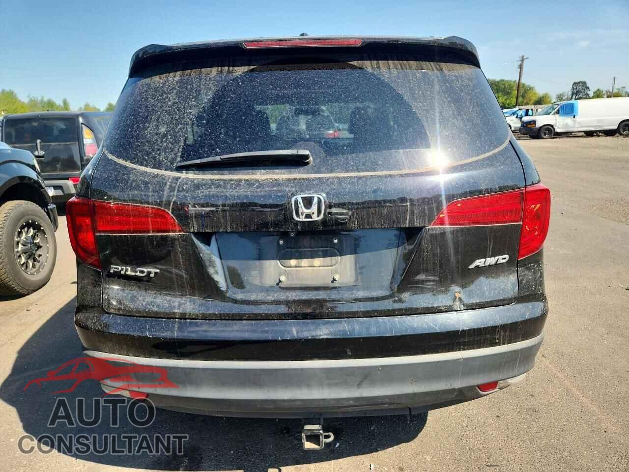 HONDA PILOT 2016 - 5FNYF6H84GB104159
