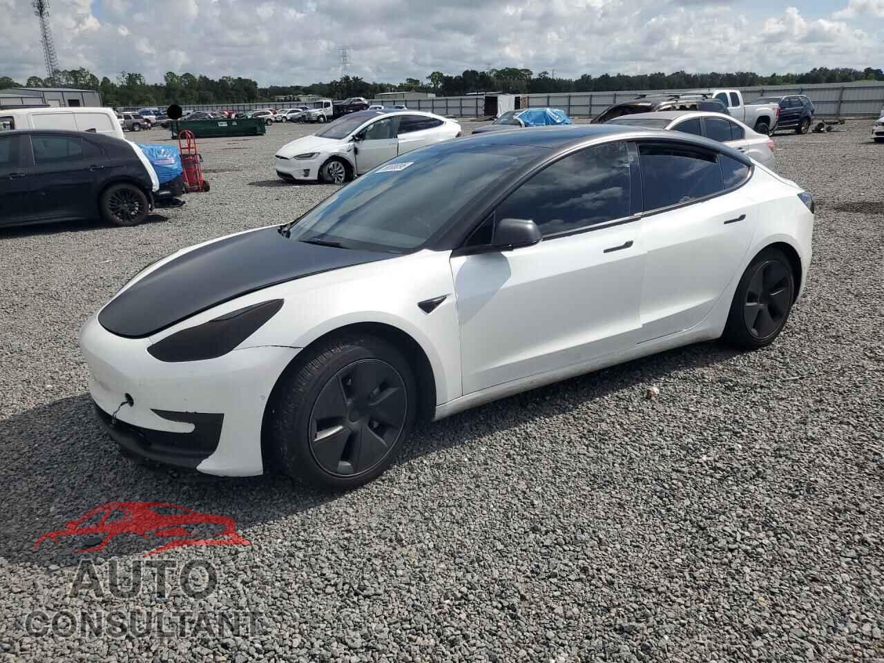 TESLA MODEL 3 2022 - 5YJ3E1EB0NF105838