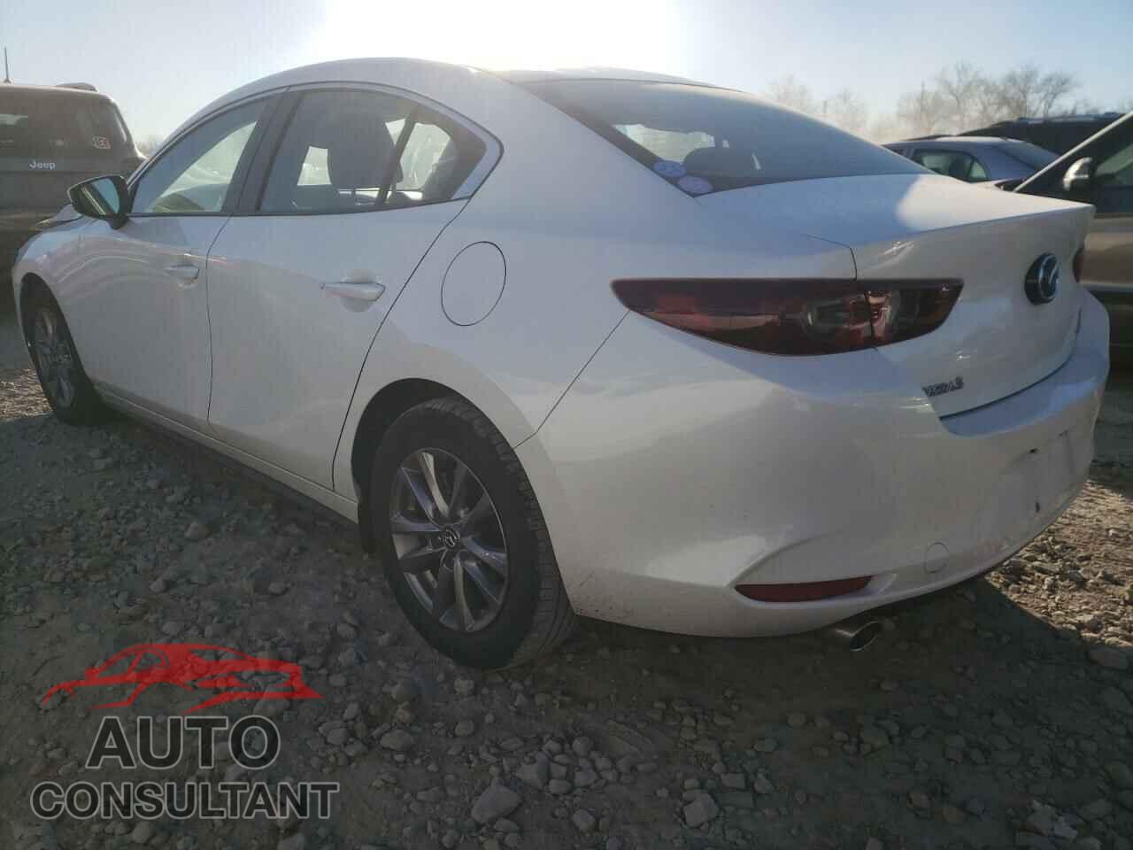 MAZDA 3 2021 - JM1BPAAL0M1322768