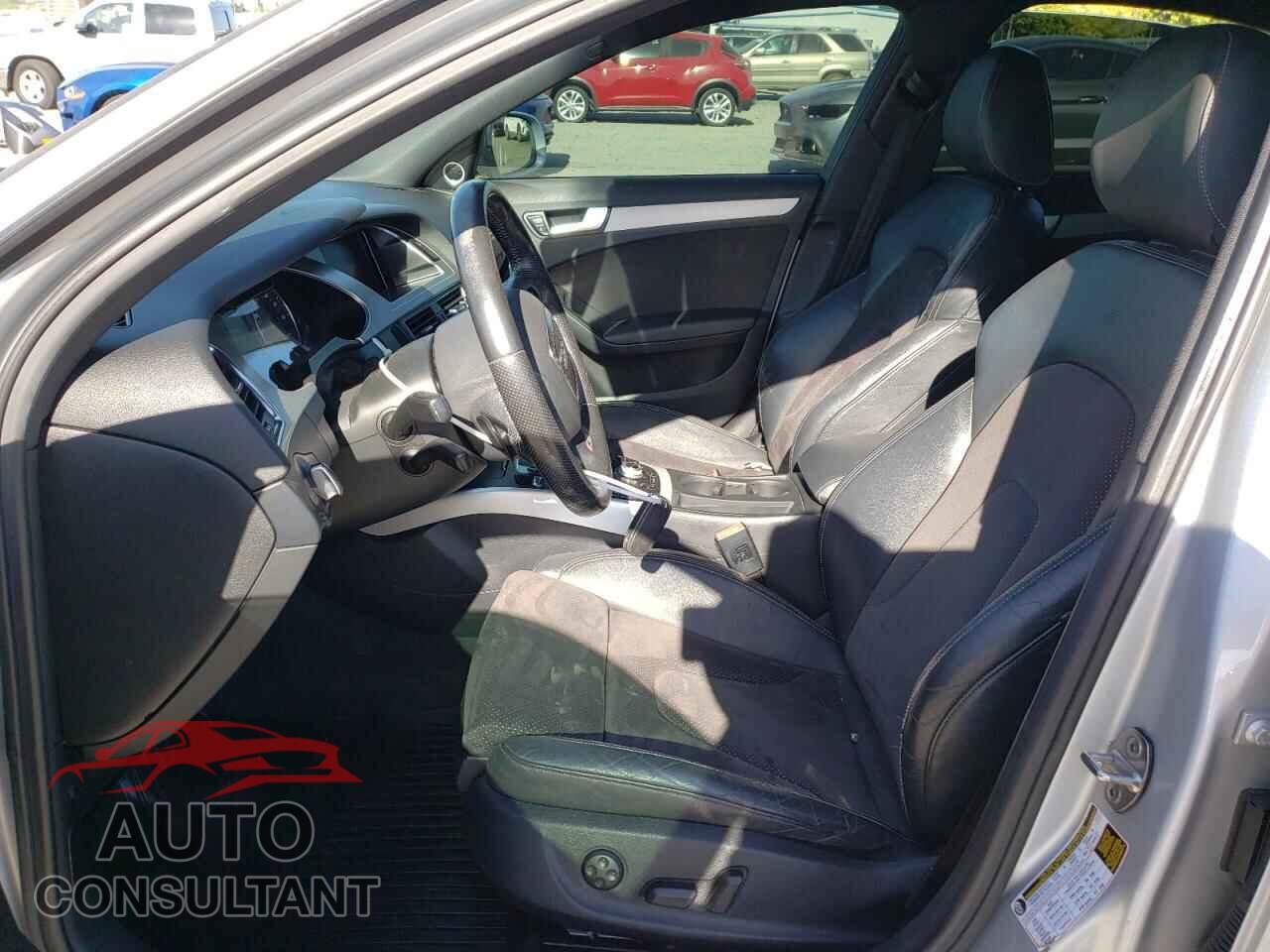AUDI A4 2012 - WAUKFAFLXCN011719