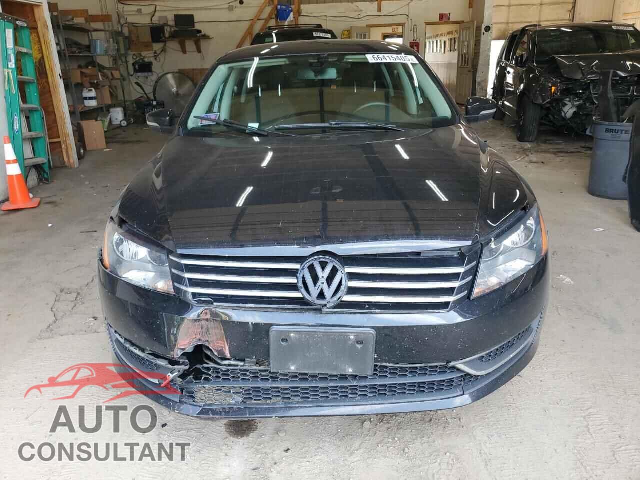 VOLKSWAGEN PASSAT 2015 - 1VWAS7A32FC081801