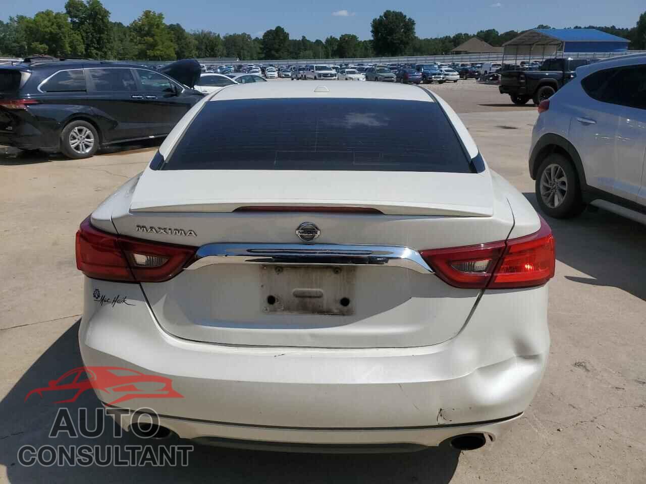NISSAN MAXIMA 2018 - 1N4AA6AP1JC398275