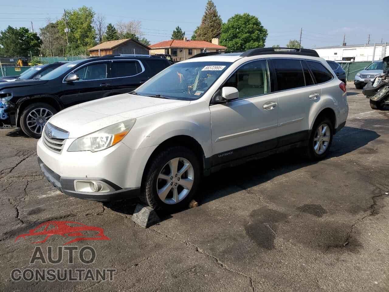 SUBARU OUTBACK 2014 - 4S4BRCMC2E3270983