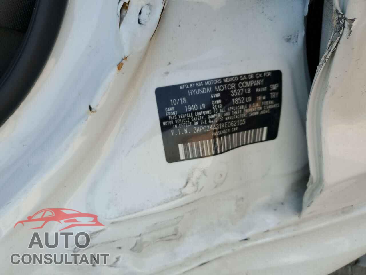 HYUNDAI ACCENT 2019 - 3KPC24A31KE062105