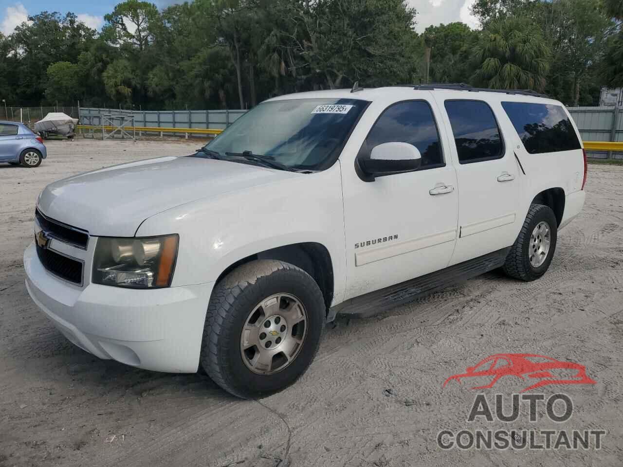 CHEVROLET SUBURBAN 2012 - 1GNSCJE05CR253093