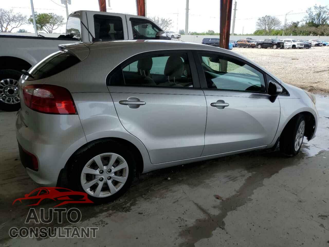 KIA RIO 2017 - KNADM5A32H6010448