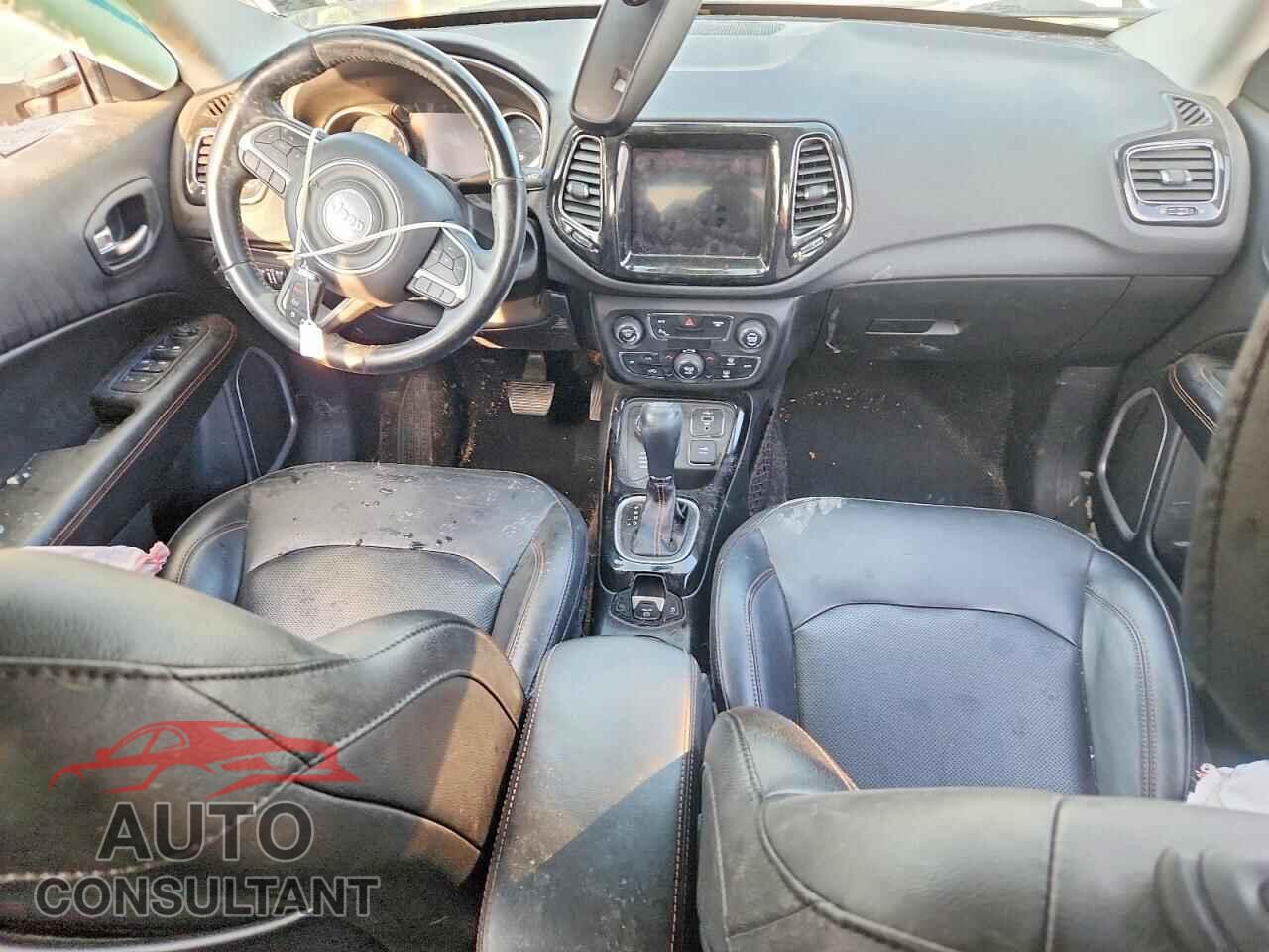 JEEP COMPASS 2020 - 3C4NJDCB6LT149558