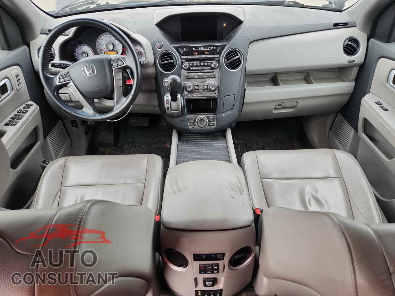 HONDA PILOT 2013 - 5FNYF4H96DB080424