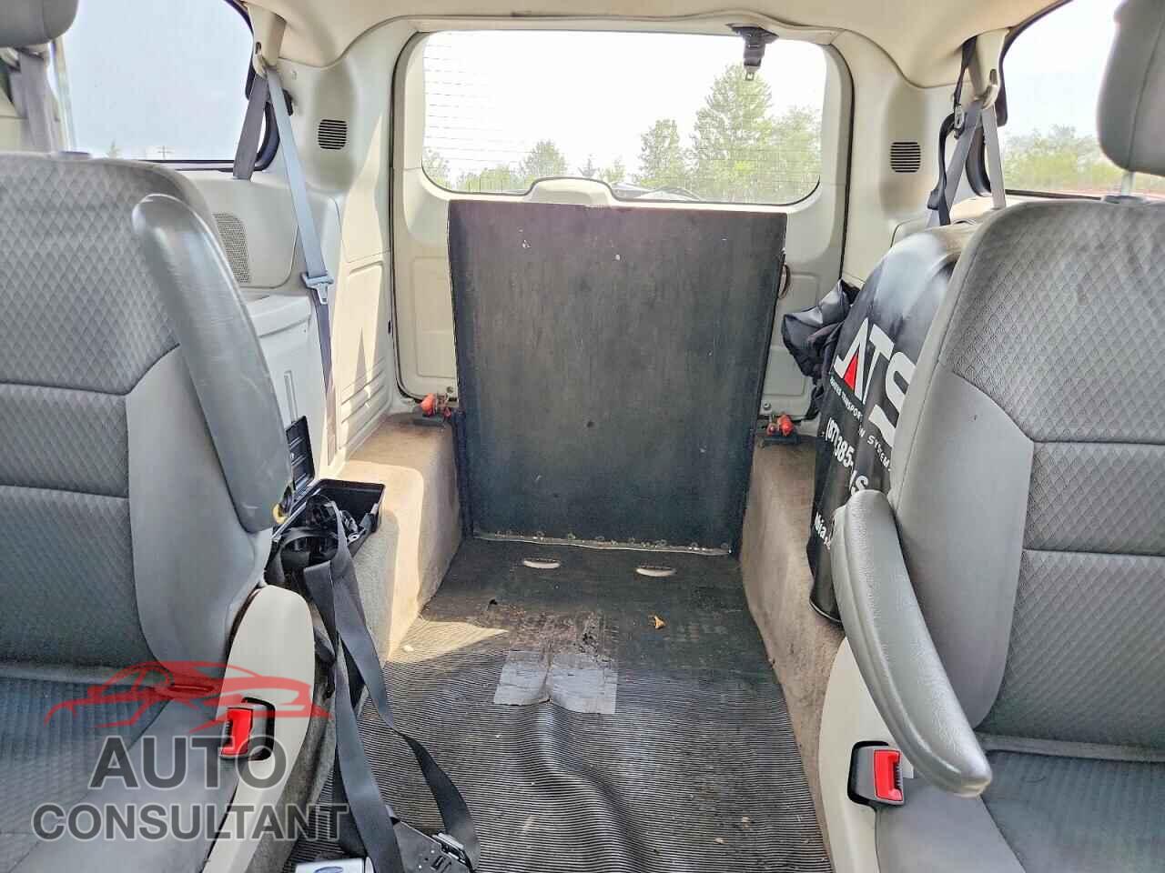 DODGE CARAVAN 2010 - 2D4RN4DE7AR333733