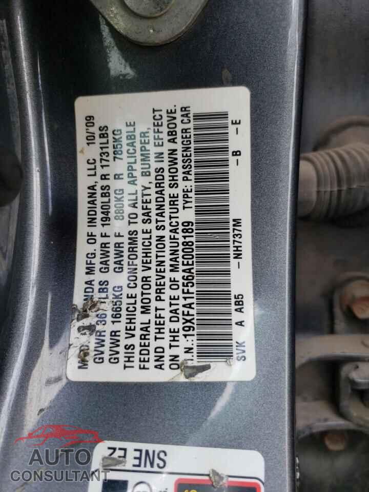 HONDA CIVIC 2010 - 19XFA1F56AE008189