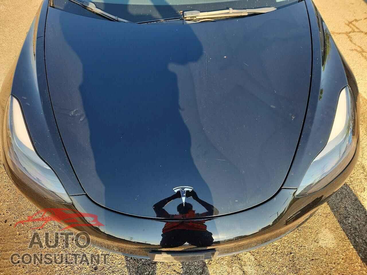 TESLA MODEL 3 2022 - 5YJ3E1EA0NF288813
