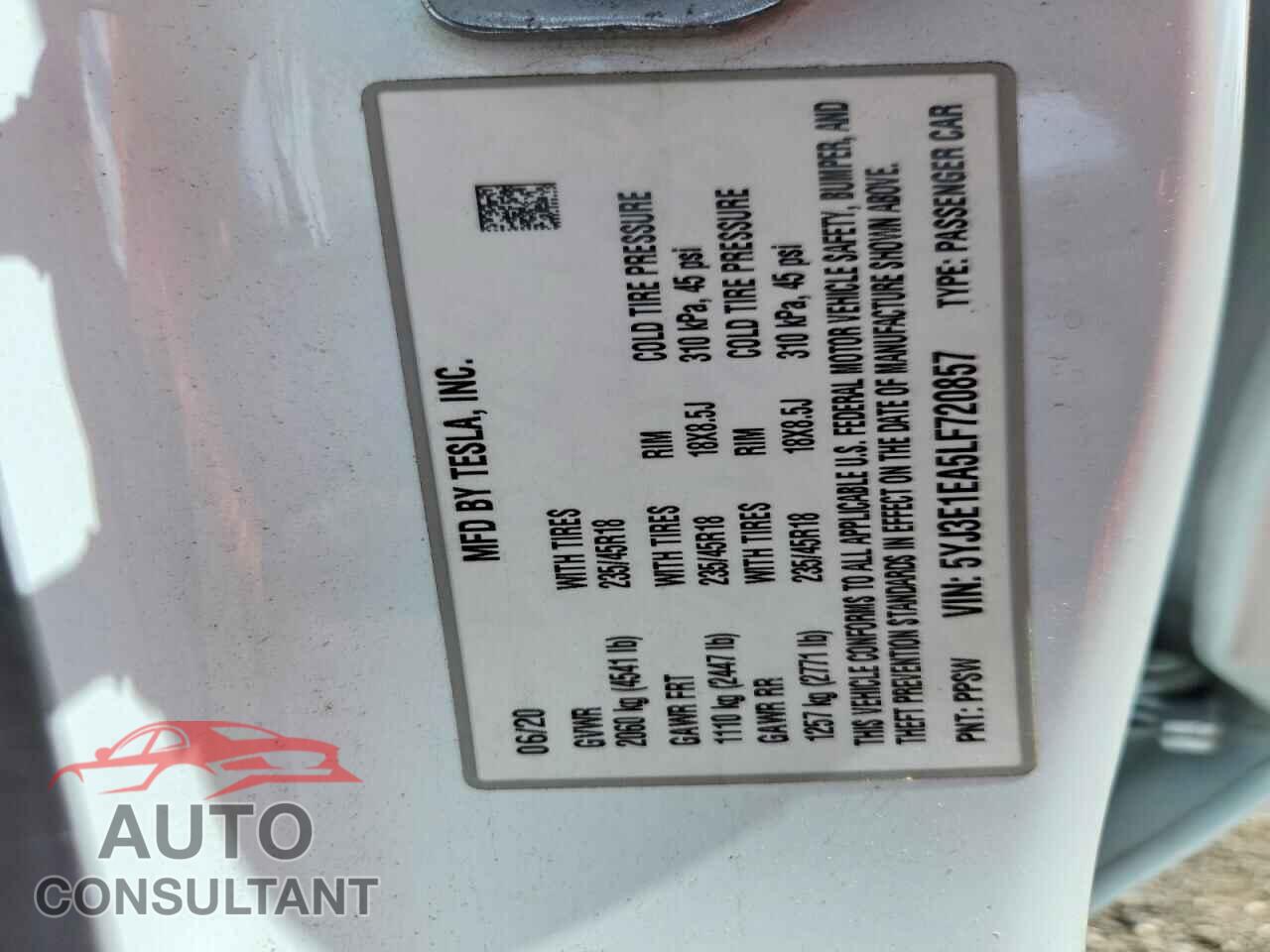 TESLA MODEL 3 2020 - 5YJ3E1EA5LF720857