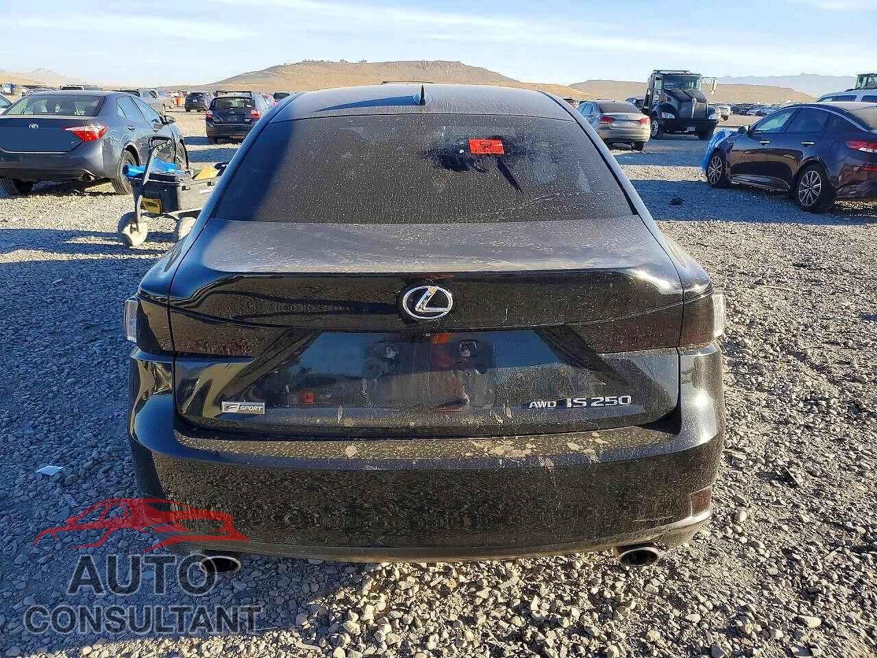 LEXUS IS 2014 - JTHCF1D22E5013516