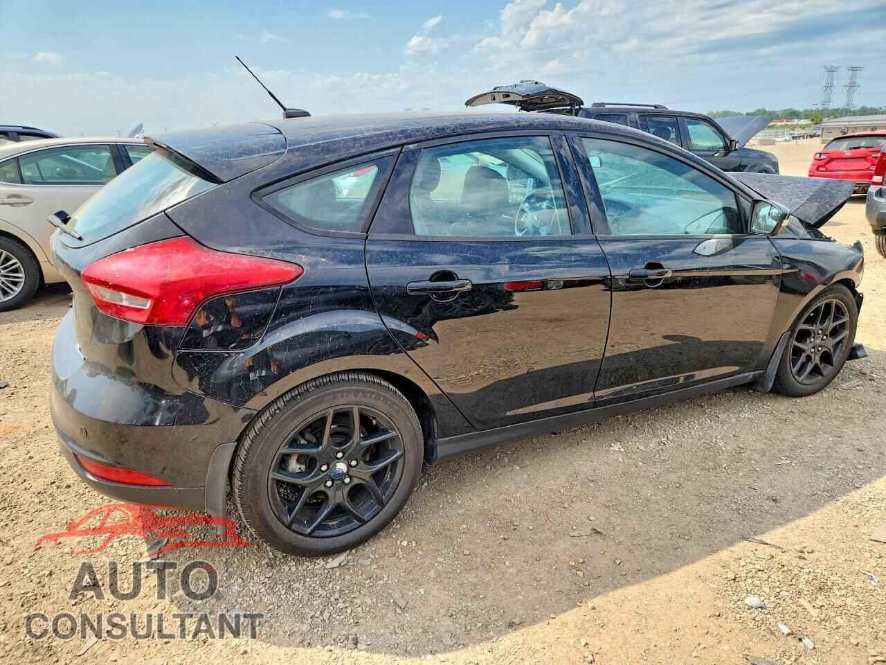 FORD FOCUS 2016 - 1FADP3K21GL280958
