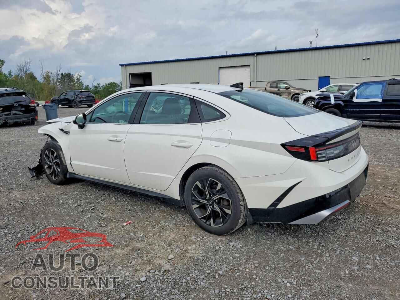 HYUNDAI SONATA 2024 - KMHL64JA1RA368507