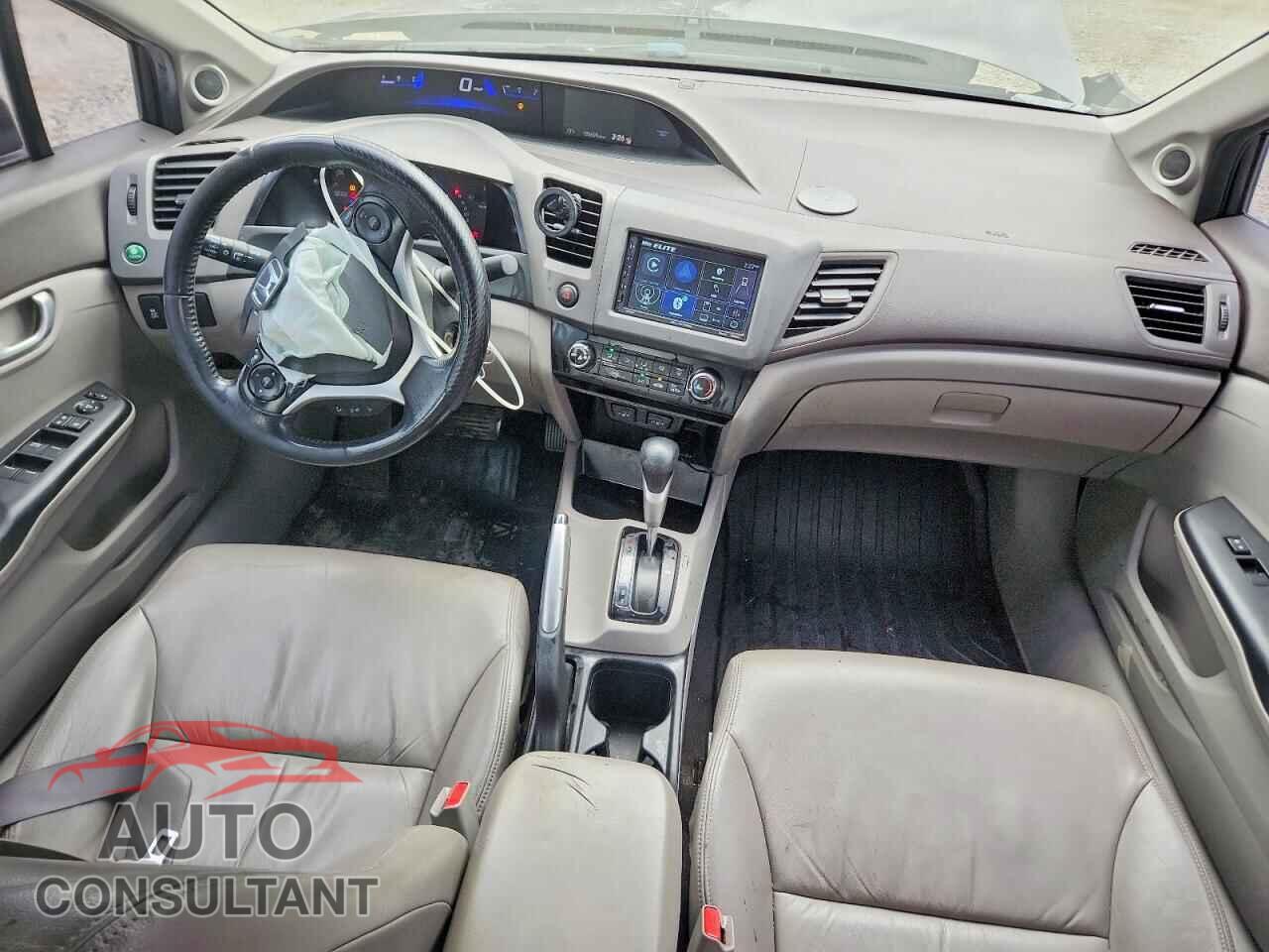 HONDA CIVIC 2012 - 2HGFB2F93CH590864