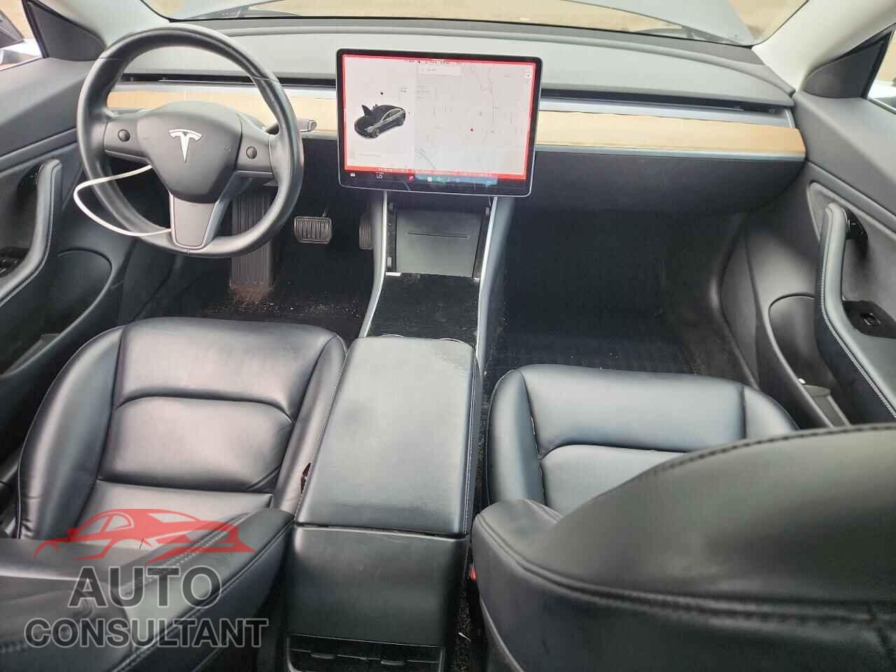 TESLA MODEL 3 2018 - 5YJ3E1EB7JF070676