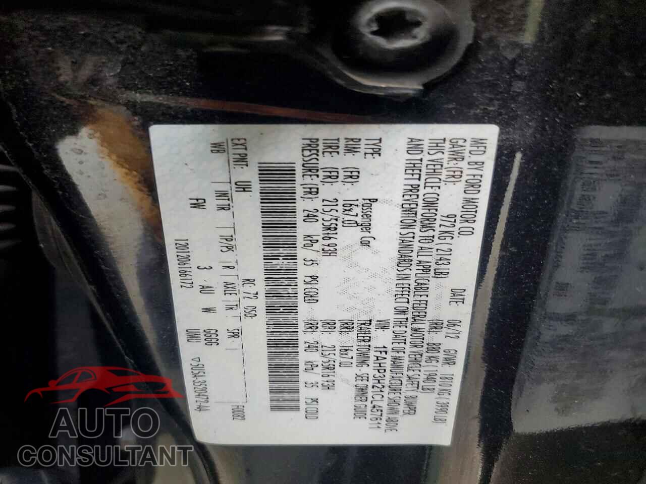 FORD FOCUS 2012 - 1FAHP3H21CL457611