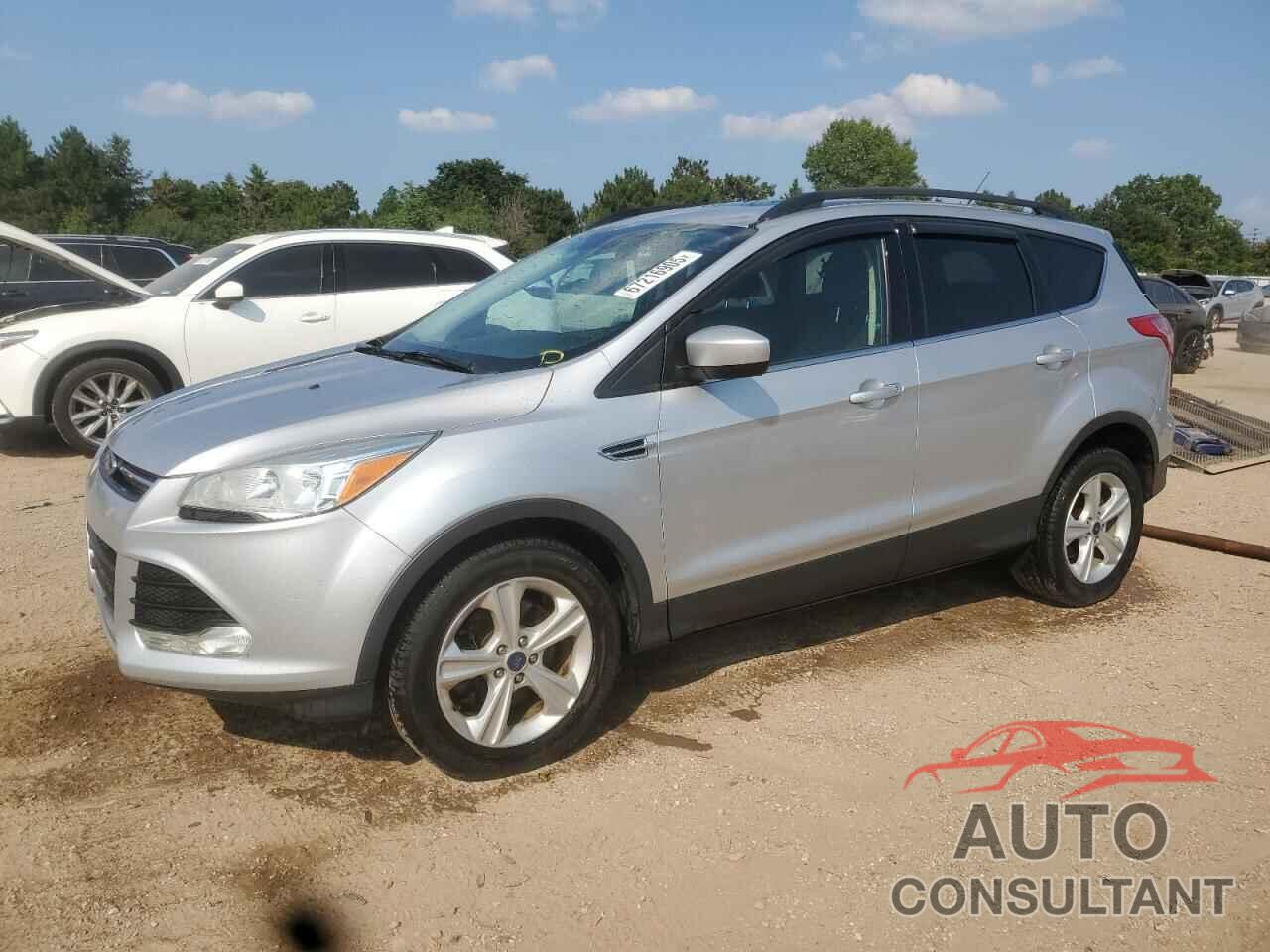 FORD ESCAPE 2015 - 1FMCU9GX4FUC15273