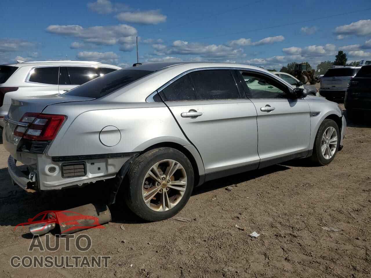 FORD TAURUS 2016 - 1FAHP2E89GG149099