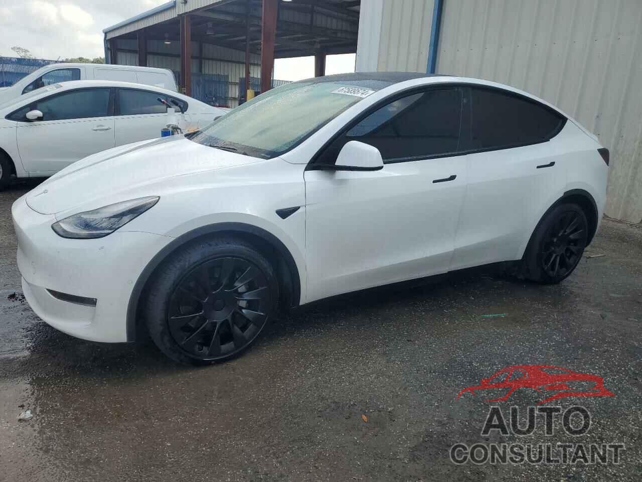 TESLA MODEL Y 2021 - 5YJYGDEEXMF069070