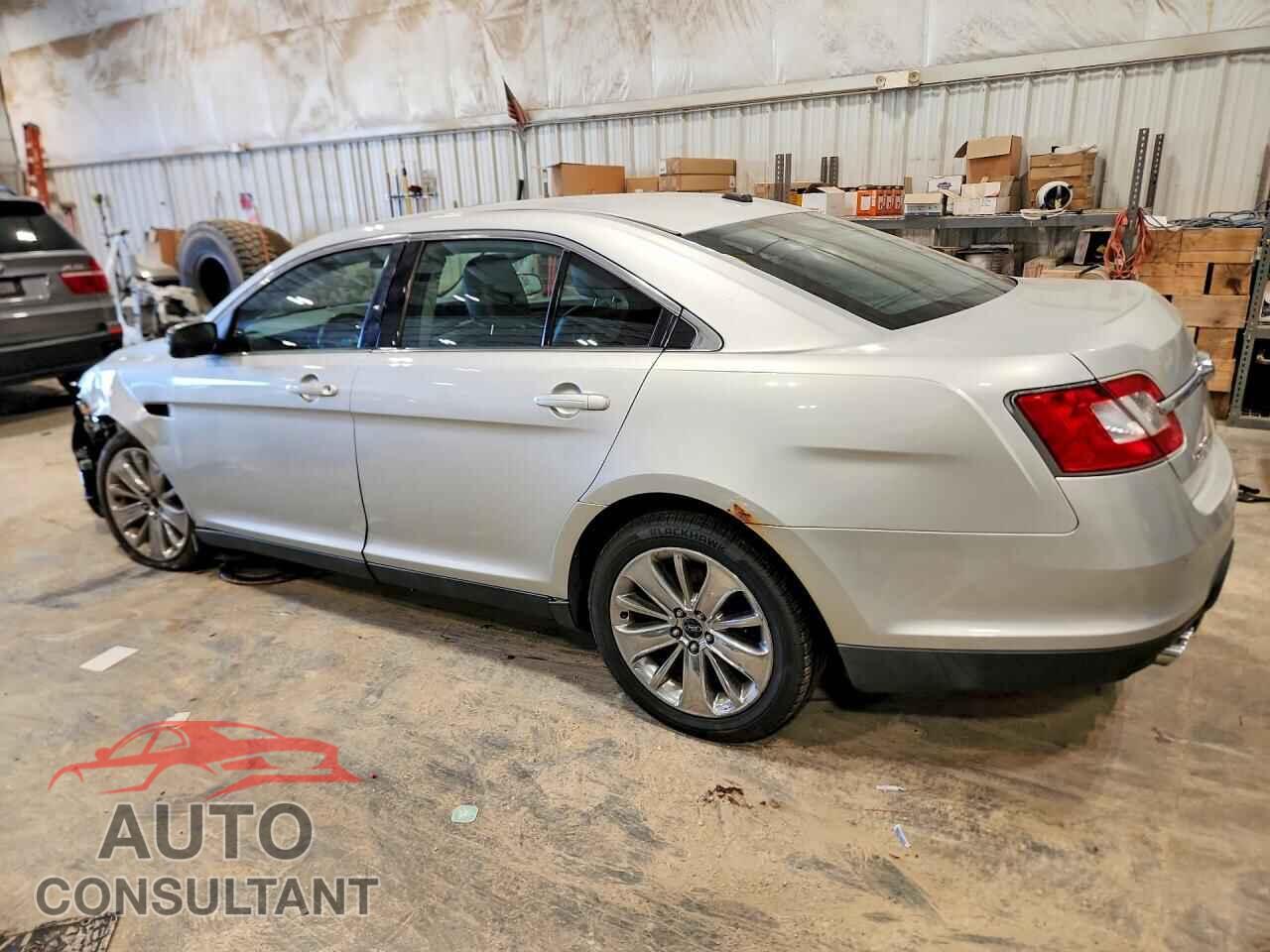 FORD TAURUS 2011 - 1FAHP2FW9BG128095