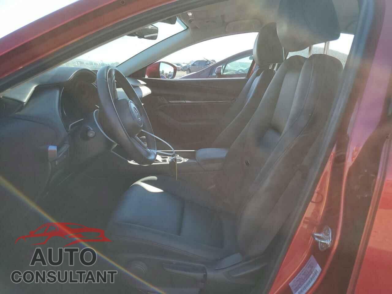 MAZDA 3 2021 - JM1BPABL5M1315975
